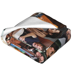 Lofaris Custom Lightweight Fashion Novelty Throw Blanket