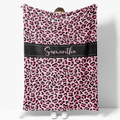 Aperturee - Custom Name Stylish Pink Leopard Pattern Blanket