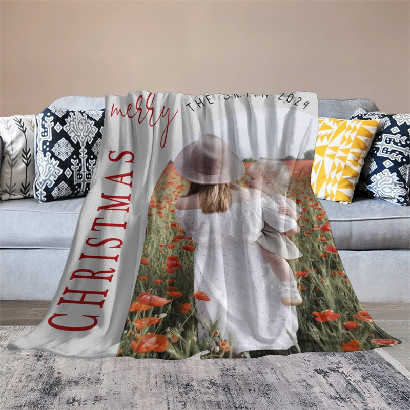 Aperturee - Customized Photo Gray Family 2024 Christmas Blanket