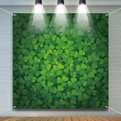 Aperturee - Dense Dark Green Clovers St Patricks Day Backdrop