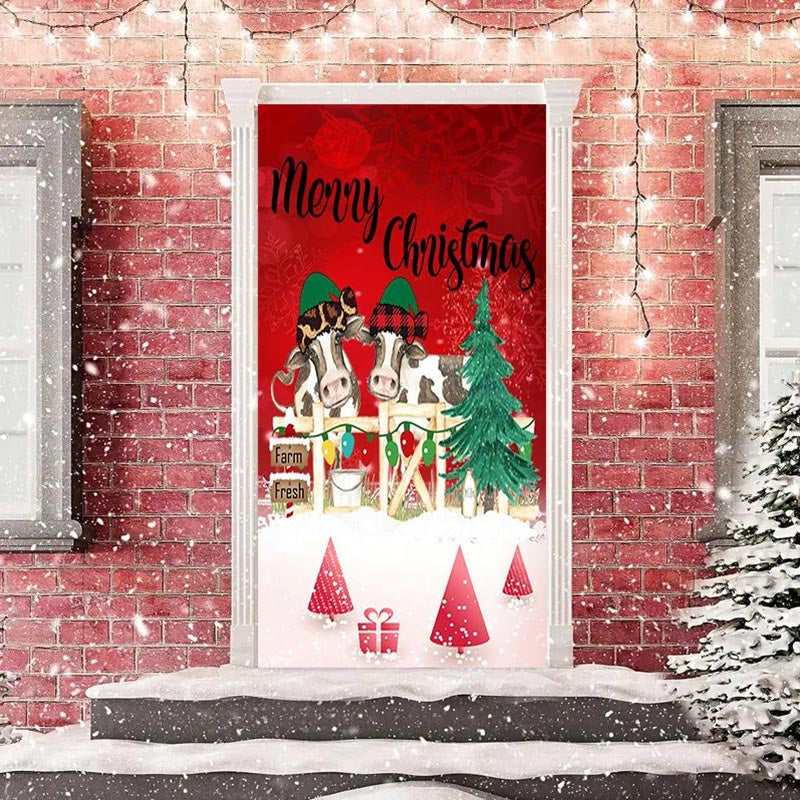 Aperturee - Farm Bullpen Cows Tree Snow Christmas Door Cover