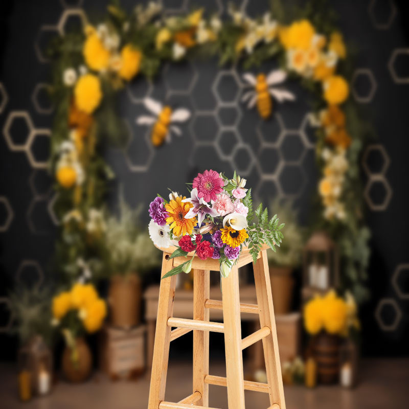 Aperturee - Floral Bee Honeycomb Birthday Cake Smash Backdrop