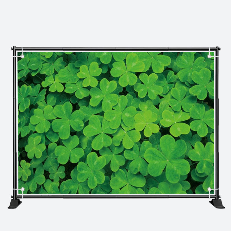 Aperturee - Fresh Green Clovers Plant St Patricks Day Backdrop