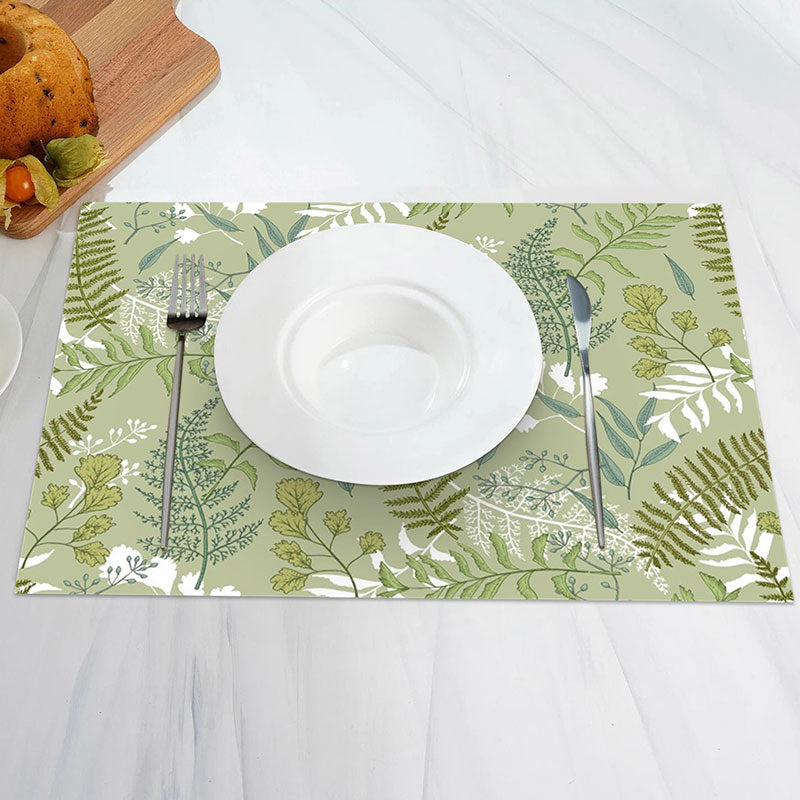 Aperturee - Fresh Green White Leaves Spring Set Of 4 Placemats