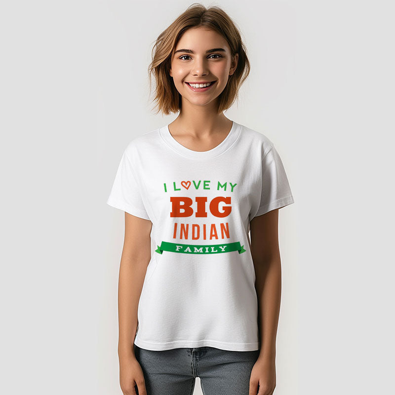 Aperturee - I Love My Big Indian Family Reunion Custom T-Shirt