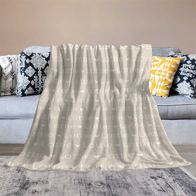 Aperturee - Khaki Custom Name Heart Repeat Soft Gift Blanket