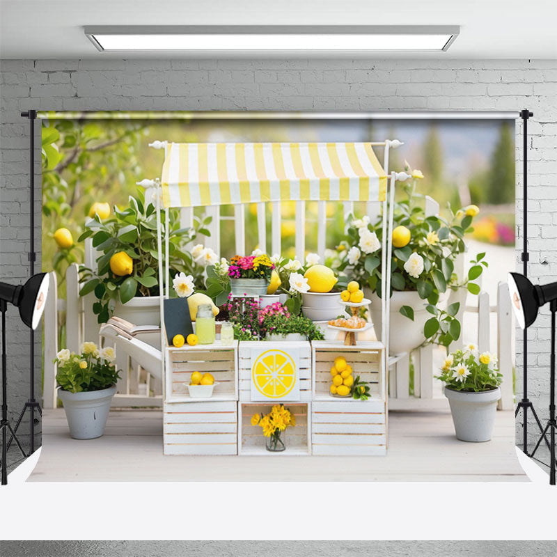 Aperturee - Lemon Wooden Stall Green Leaves Spring Backdrop