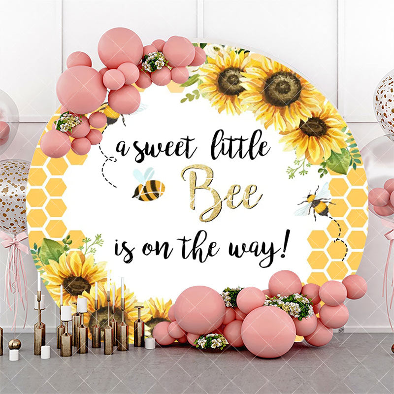 Aperturee - Little Bee Honeycomb Floral Round Baby Shower Backdrop