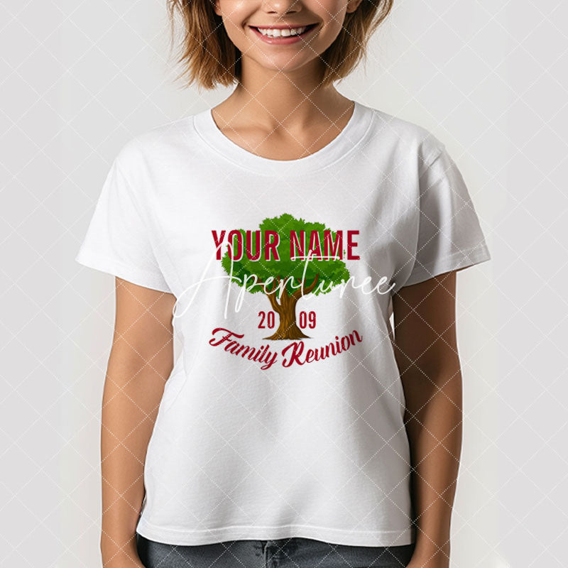 Aperturee - Lively Tree Personalized Family Reunion T-Shirt