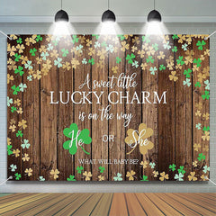 Aperturee - Lucky Charm Clovers Wood Wall Baby Shower Backdrop