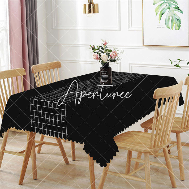 Aperturee - Modern Black Checkered Lines Rectangle Tablecloth