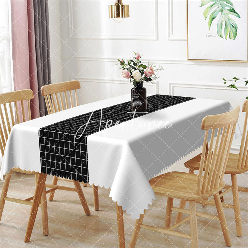 Aperturee - Modern White Black Checkered Rectangle Tablecloth