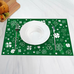 Aperturee - Natural Green White Clover Spring Set Of 4 Placemats