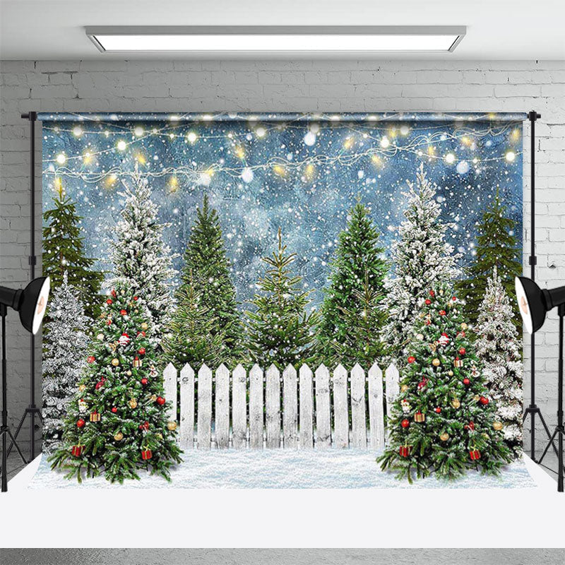 Aperturee - Pine Trees White Fence Light Snowy Winter Backdrop