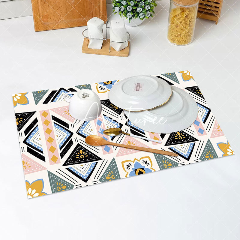 Aperturee - Pink Black Pattern African Style Set Of 4 Placemats