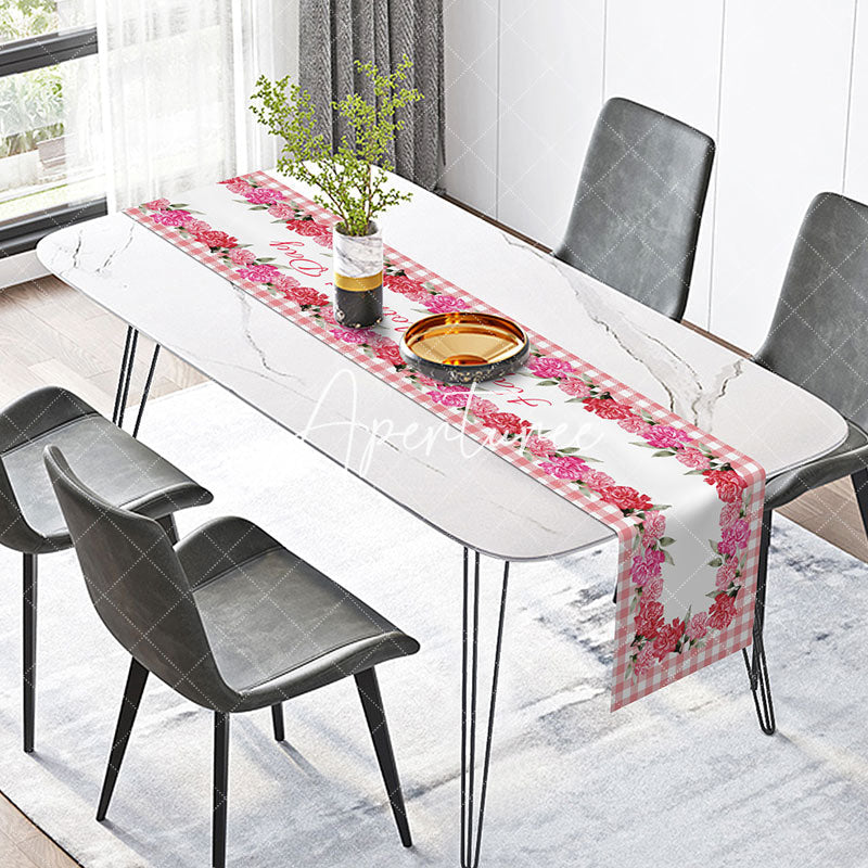 Aperturee - Plaid Pink Red White Floral Mothers Day Table Runner