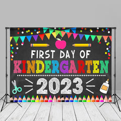 Aperturee - Rainbow Crayons 2023 First Day Kindergarden Backdrop