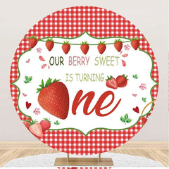 Aperturee - Red Berry Sweet Plaid Round 1st Birthday Backdrop