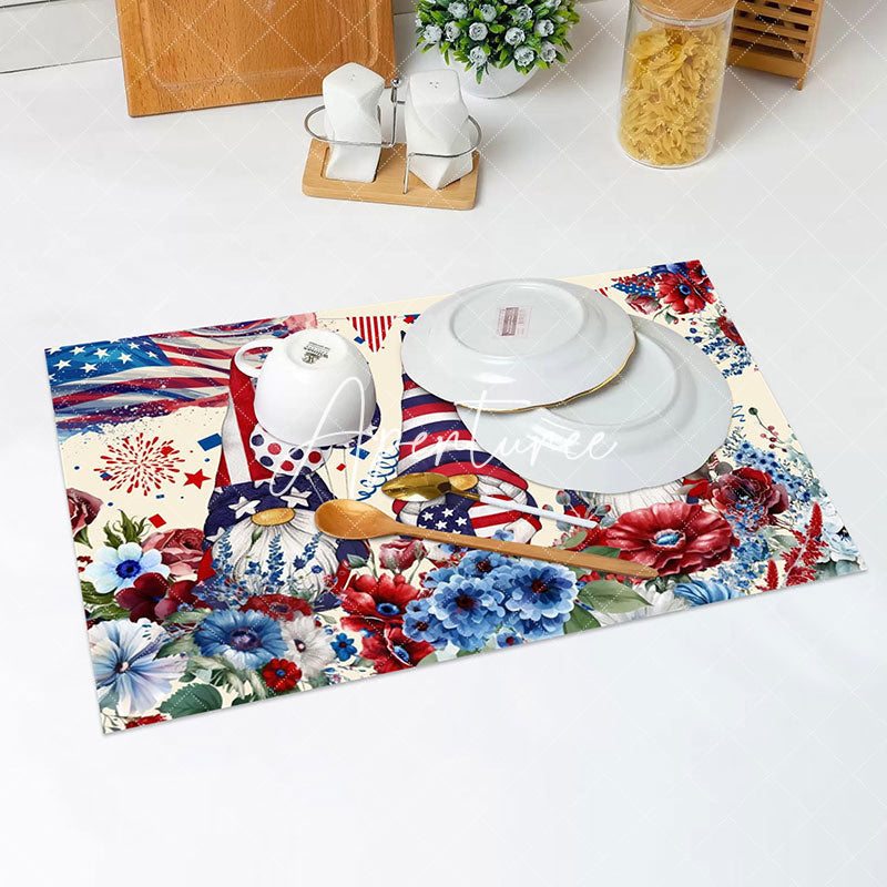 Aperturee - Red Blue Floral Usa Flag Gnome Set Of 4 Placemats