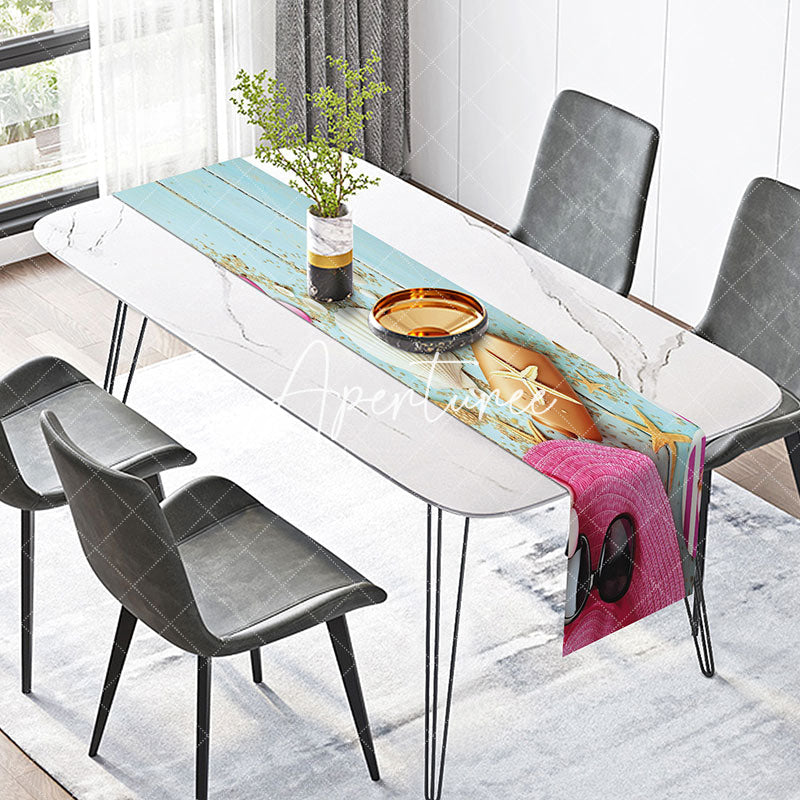 Aperturee - Retro Blue Wood Wall Cap Shell Summer Table Runner