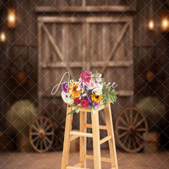 Aperturee - Retro Brown Wooden Wheel Barn Door Photo Backdrop