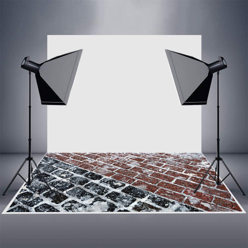 Aperturee - Retro Frozen Black Red Brick Winter Rubber Floor Mat