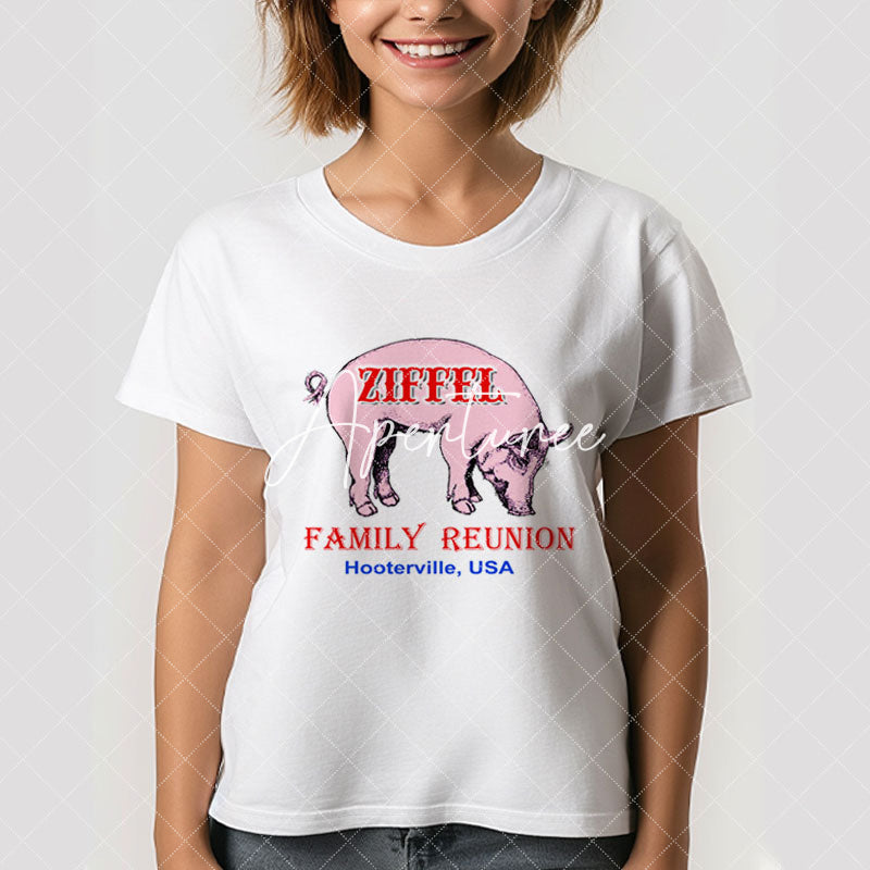 Aperturee - Retro Pig Custom Name Family Reunion T-Shirt