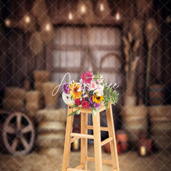 Aperturee - Retro Rustic Wooden Barn Door Hay Cowboy Backdrop