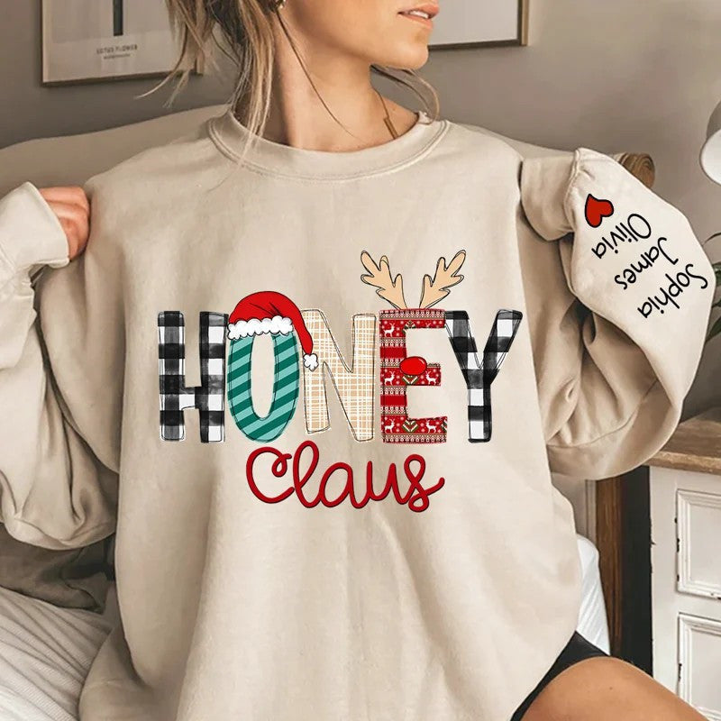 Aperturee - Santa Hats Elk Claus Custom Mom Christmas Sweatshirt