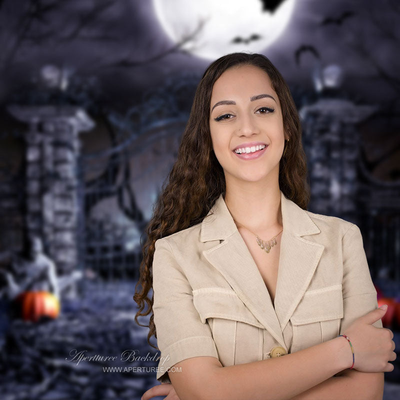 Aperturee - Scary Bat House With Ghost Pumpkin Halloween Backdrop