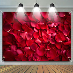 Aperturee - Scatter Red Rose Petals Backdrop For Valentines Day