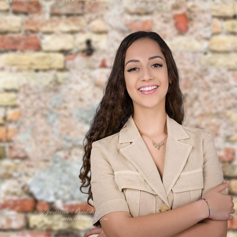 Aperturee - Shabby Rustic Brick Wall Portrait Photo Backdrop