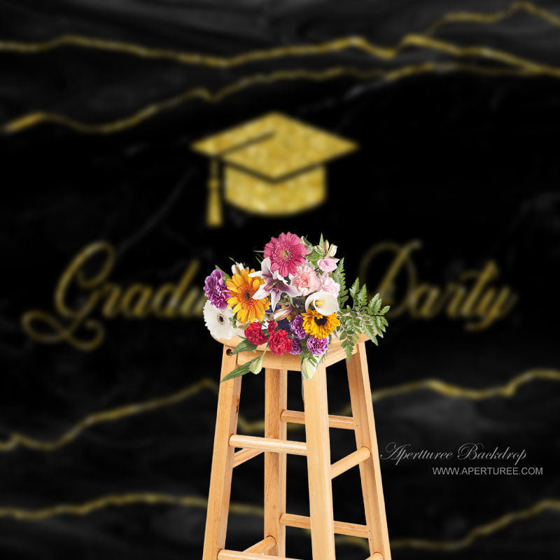 Aperturee - Simple Lines Party Grad Cap Backdrop For Photo