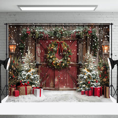 Aperturee - Snowy Trees Vintage Wooden Door Christmas Backdrop