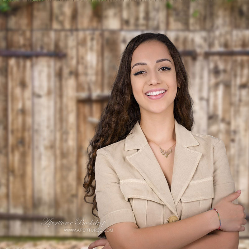 Aperturee - Rustic Wooden Farmhouse Barn Door Photo Backdrop