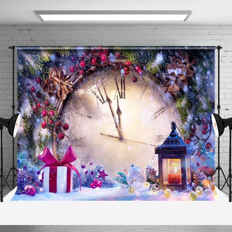 Aperturee - Timepiece Snowy Present Plants Christmas Backdrop