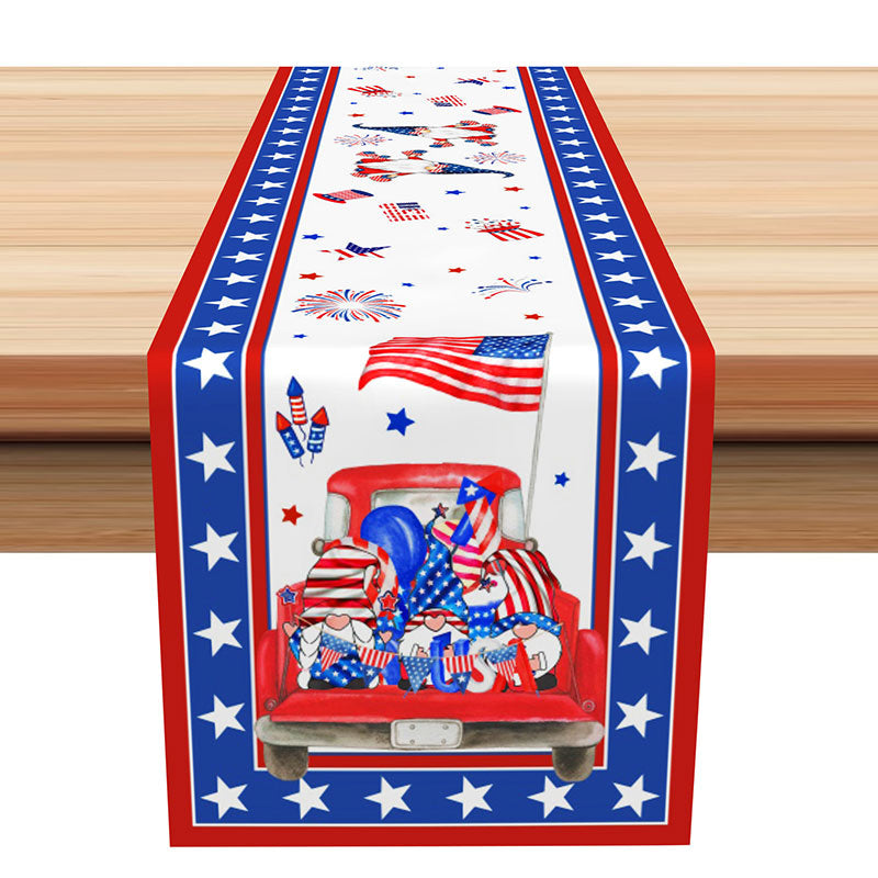 Aperturee - USA Flag Sparkle Dwarf Independence Day Table Runner