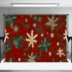 Aperturee - Vintage Green Gold Snowflake Christmas Backdrop