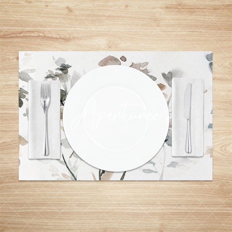 Aperturee - Vintage White Ink Floral Dining Set Of 4 Placemats