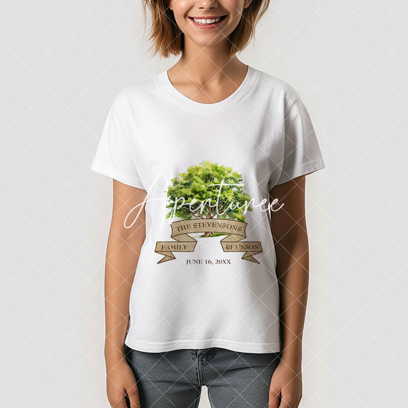 Aperturee - Watercolor Green Tree Family Reunion Custom T-Shirt