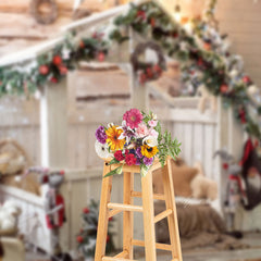 Aperturee - White Wooden House Green Plant Christmas Backdrop