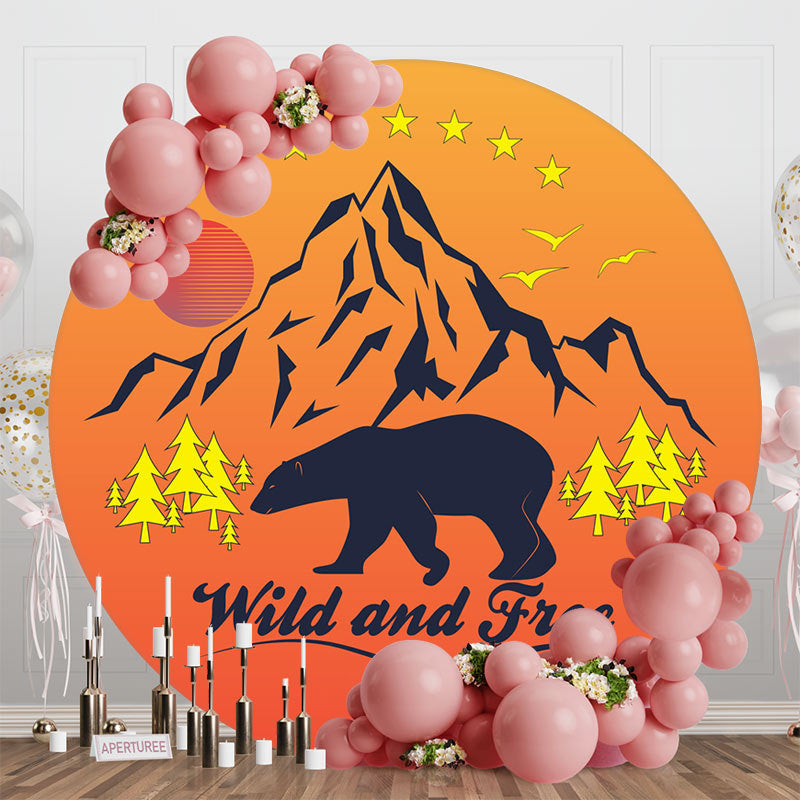 Aperturee - Wild And Free Bear Sunset Mountain Round Backdrop