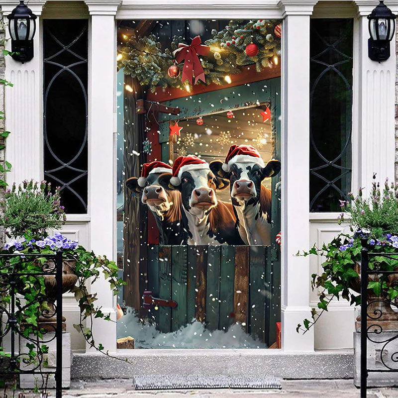 Aperturee - Winter Cows Red Green Bullpen Christmas Door Cover